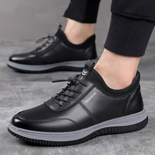 Load image into Gallery viewer, Men's Casual Leather Shoes Breathable Soft Bottom Soft Surface Board Shoes +