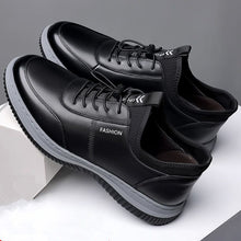 Load image into Gallery viewer, Men's Casual Leather Shoes Breathable Soft Bottom Soft Surface Board Shoes +