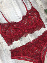 Load image into Gallery viewer, New Lace Sexy Lingerie Set Solid Color Eyelash Lace Set Underwear +