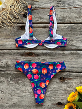 Load image into Gallery viewer, Women's New Sexy Low Waist Printed Beach Bikini Set +