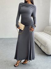 Load image into Gallery viewer, Solid Color Hip-wrapped One-shoulder Dress +
