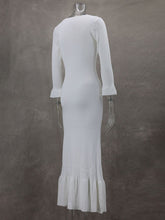 Load image into Gallery viewer, Autumn Winter Fashion Long Slim Fit Knitted Long-sleeved Dress +