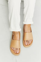 Load image into Gallery viewer, WILD DIVA Summer Feels Platform Slide +
