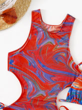 Load image into Gallery viewer, Abstract Print Tied Three-Piece Swimsuit (+)