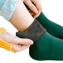 Load image into Gallery viewer, Velvet Thermal Socks +
