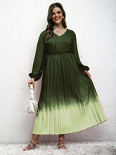Load image into Gallery viewer, New Plus Size Women&#39;s Temperament Gradient Pleated Dress +
