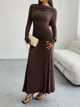 Load image into Gallery viewer, Solid Color Hip-wrapped One-shoulder Dress +
