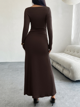 Load image into Gallery viewer, Solid Color Hip-wrapped One-shoulder Dress +
