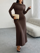 Load image into Gallery viewer, Solid Color Hip-wrapped One-shoulder Dress +

