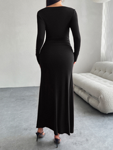 Load image into Gallery viewer, Solid Color Hip-wrapped One-shoulder Dress +

