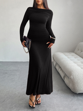 Load image into Gallery viewer, Solid Color Hip-wrapped One-shoulder Dress +
