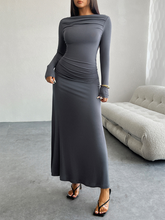 Load image into Gallery viewer, Solid Color Hip-wrapped One-shoulder Dress +

