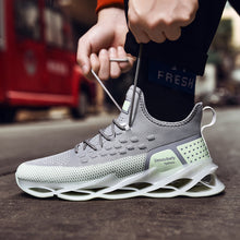 Load image into Gallery viewer, Plus Size Men&#39;s Casual Shoes Active Young Men Sneakers +
