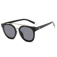 Load image into Gallery viewer, Retro Sunglasses Color Match Fashionable Sunglasses +
