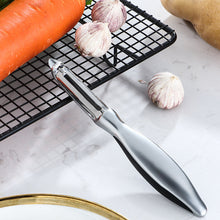 Load image into Gallery viewer, Zinc-alloy Straight Peeler Kitchen Tool for Fruit and Vegetable Peeling Cooking Utensil +

