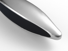 Load image into Gallery viewer, Zinc-alloy Straight Peeler Kitchen Tool for Fruit and Vegetable Peeling Cooking Utensil +
